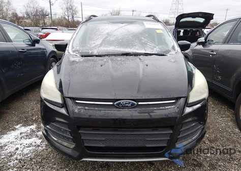 2014 Ford Escape Se z USA, uszkodzony, nr VIN 1FMCU9G90EUC63837